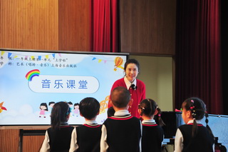 1763603623640151.jpg 3姚梅报告+教研展示+课堂教学展示03.JPG