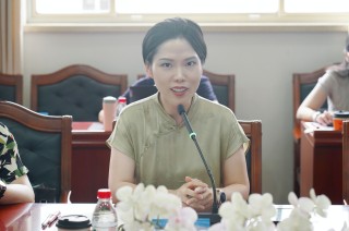 1783073394706528.jpg 邢蕊主持照_001.jpg